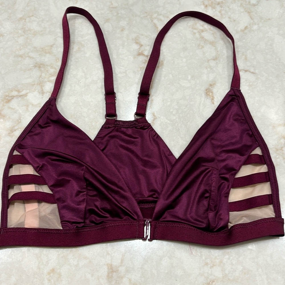 EUC Victoria’s Secret Bralette